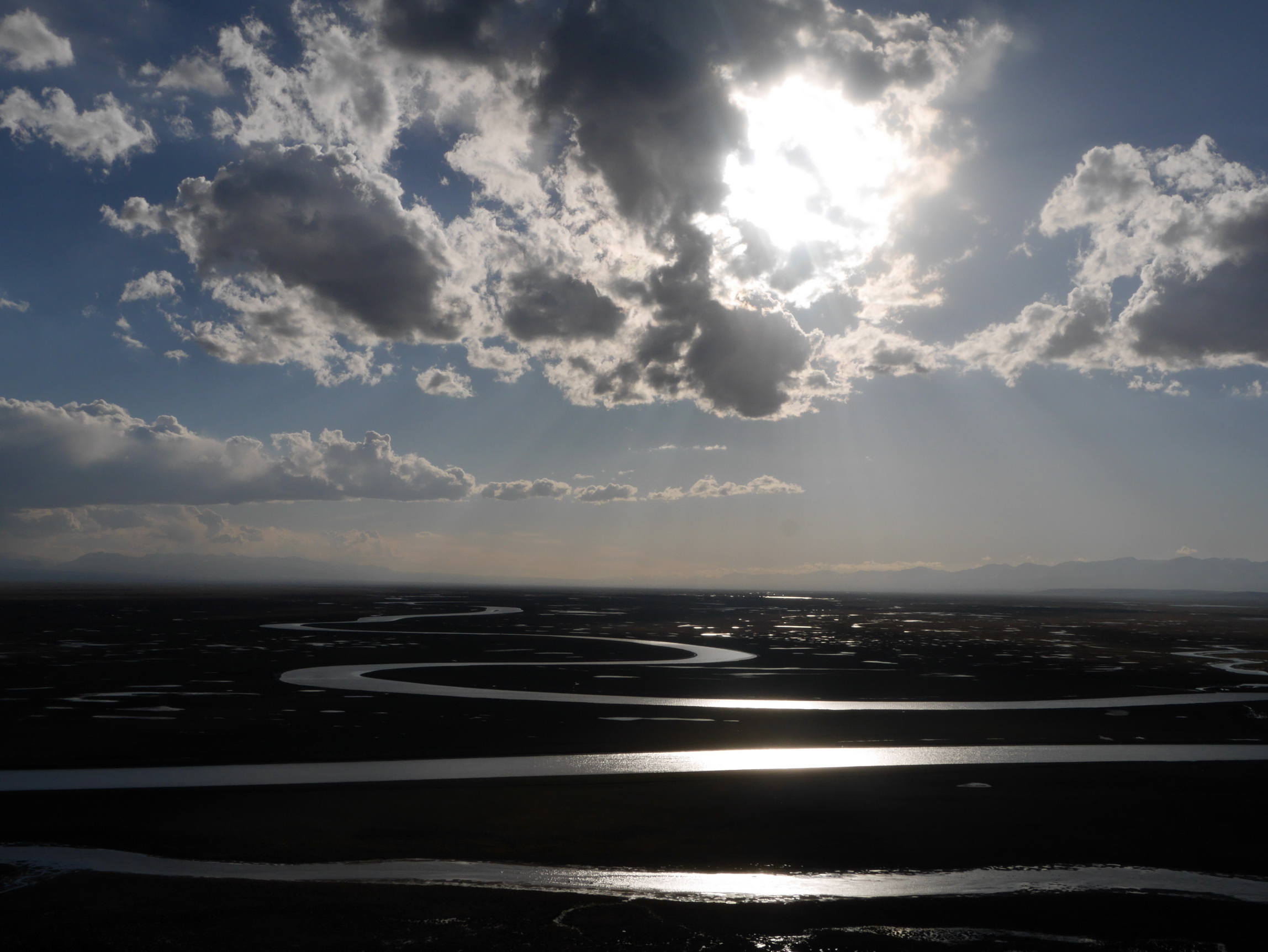 Xinjiang River Bends_resize