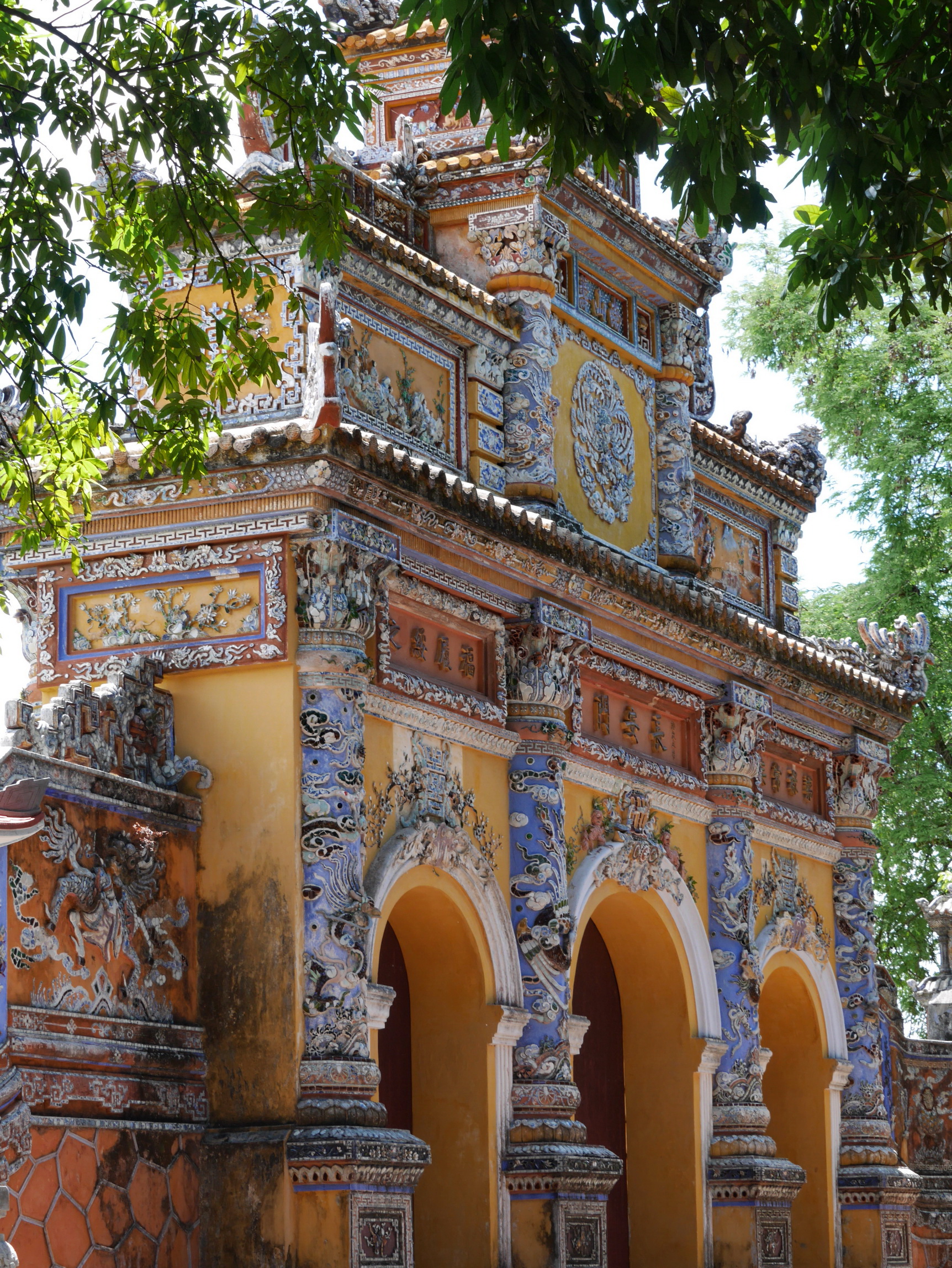 Vietnam Palace